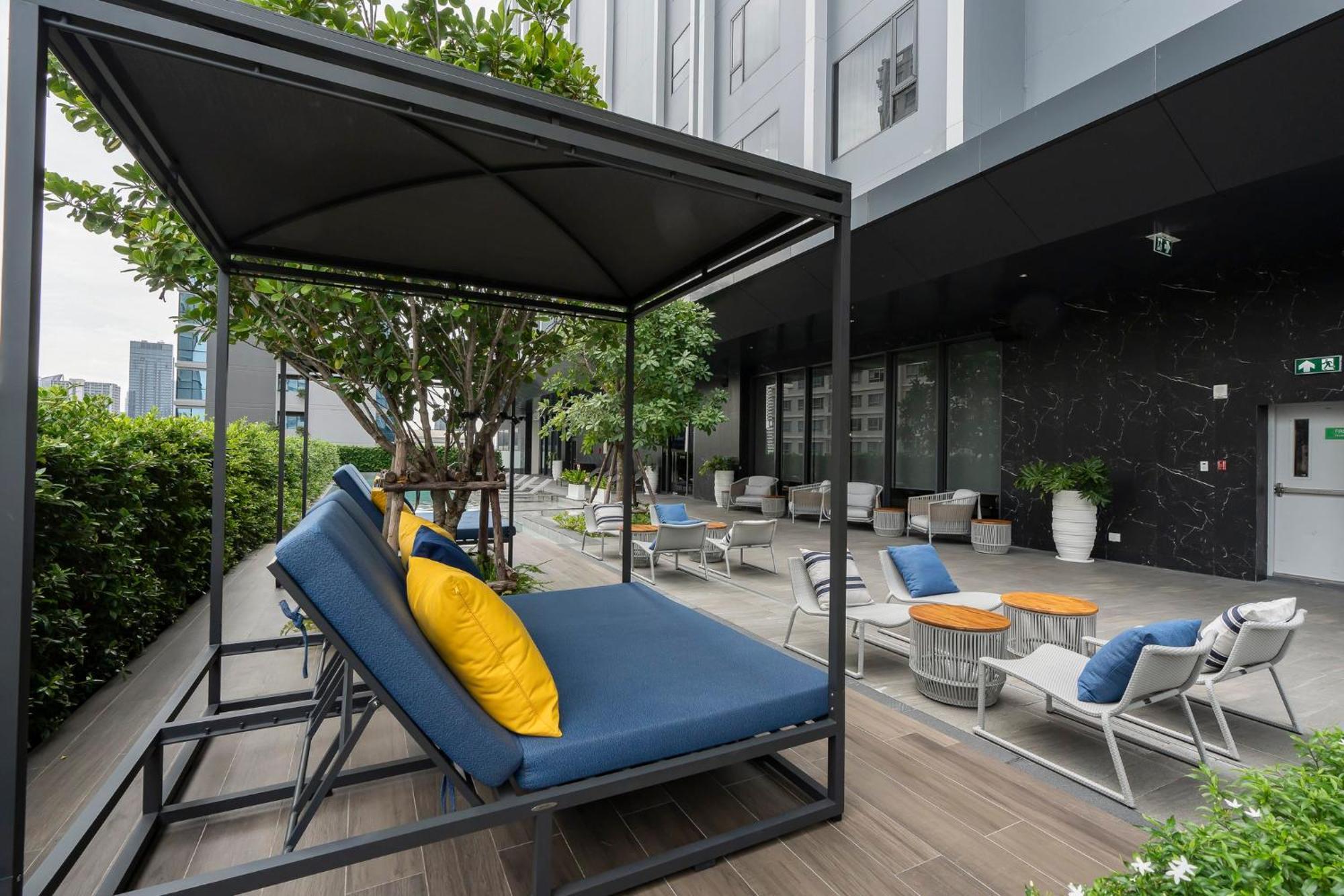 Staybridge Suites Bangkok Sukhumvit By Ihg Exterior photo