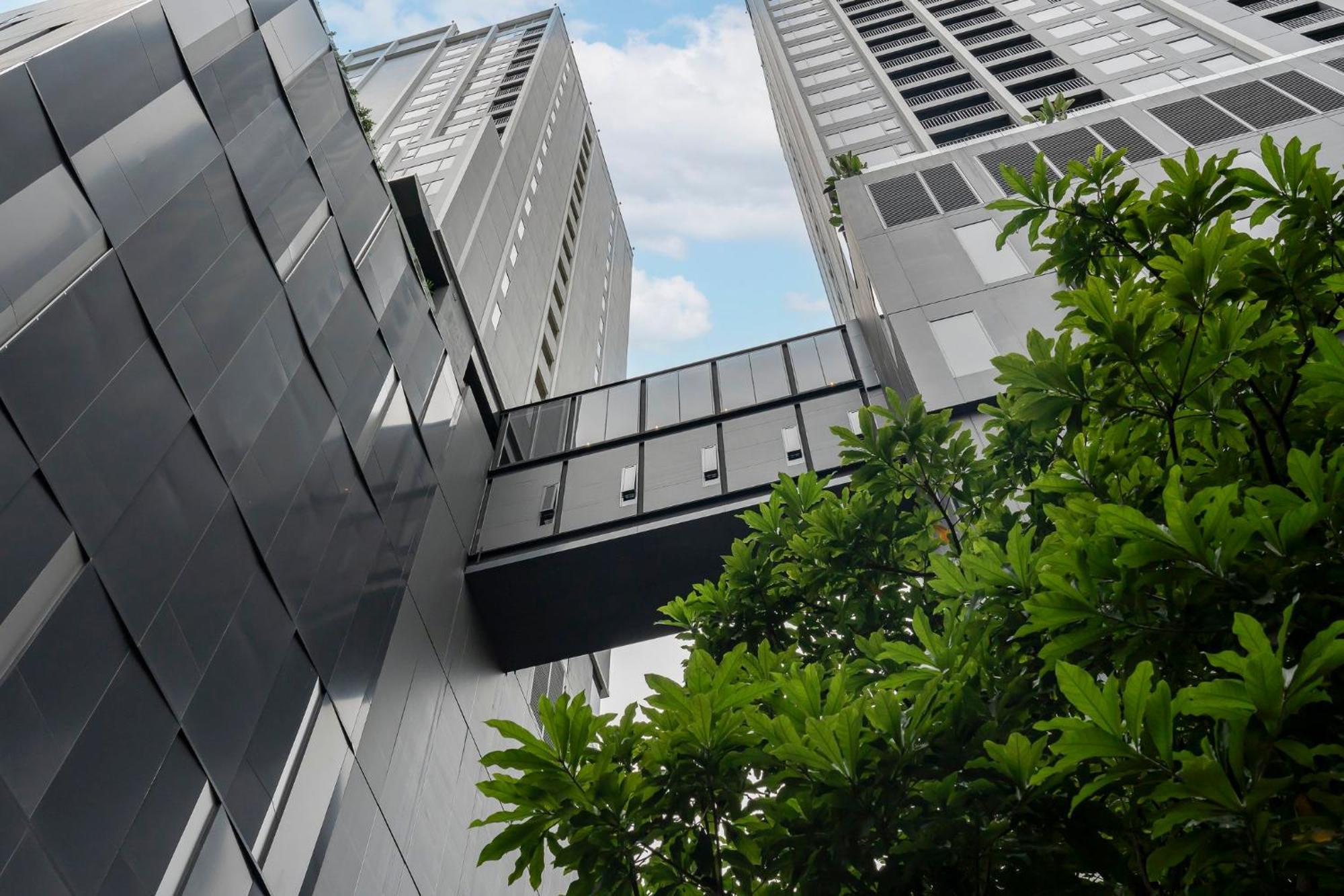 Staybridge Suites Bangkok Sukhumvit By Ihg Exterior photo