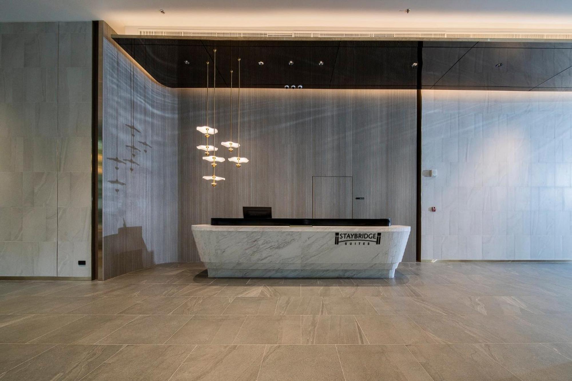 Staybridge Suites Bangkok Sukhumvit By Ihg Exterior photo